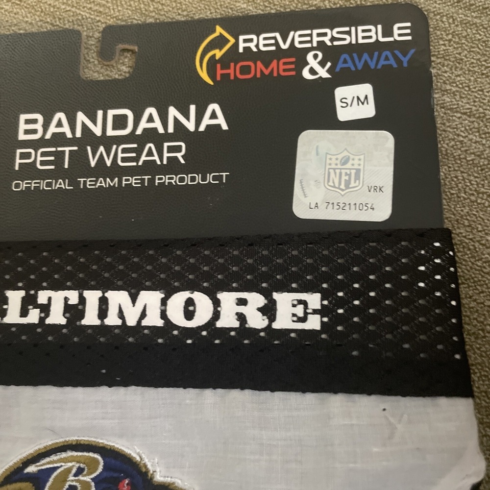 NFL Dog Bandana Baltimore Ravens Reversible Pet Bandana 2 Sided NWT Size S/M - Picture 6 of 9